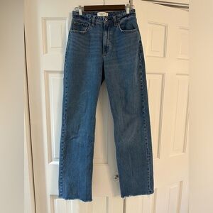Abercrombie 90s High Rise Jean